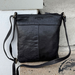 Avon crossbody taske i blød sort bøffelskind - Dame - Montana