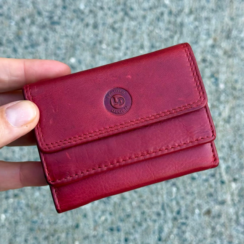 Linn plånbok i kalvskinn - Läderdesign - Freja skinn