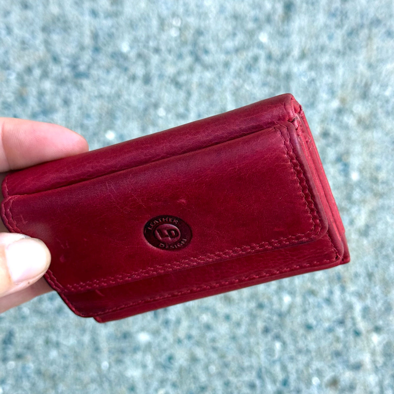 Linn plånbok i kalvskinn - Läderdesign - Freja skinn