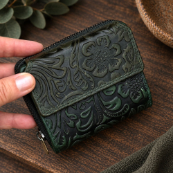 Fleur pengepung - Grøn skind med præget blomstermønster - Leather design