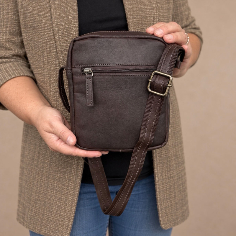 Ystad herre crossbody taske - Blød brun gedeskind - Freja skind