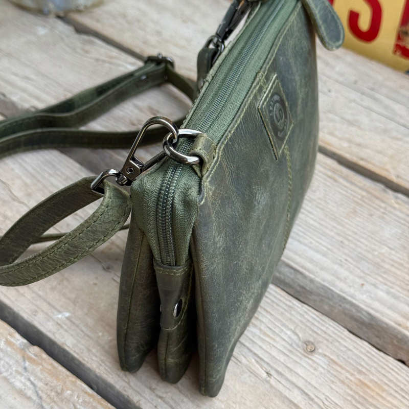 Petra axelväska från Leather design - Grönt läder UR 531 - Freja skinn