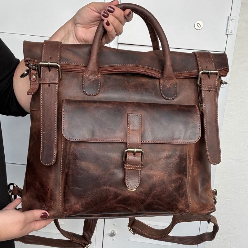 Zwolle rygsæt / skuldertaske til pc mm - hunter brun bøffelskind - Leather design - Freja skind