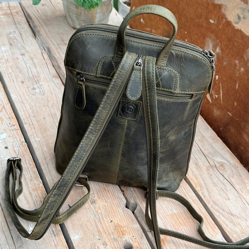 Dianna - Lille rygsæk i grøn bøffelskind - Dame - Leather design