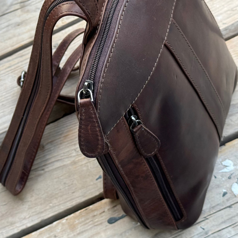Dianna rygsæk i brun bøffelskind - Leather design - Freja skind