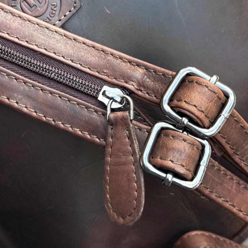 Dianna rygsæk i brun bøffelskind - Leather design - Freja skind