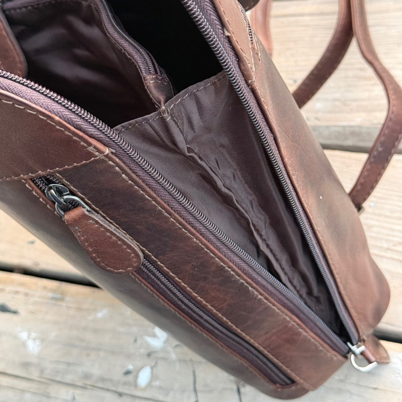 Dianna rygsæk i brun bøffelskind - Leather design - Freja skind