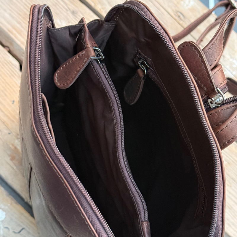 Dianna rygsæk i brun bøffelskind - Leather design - Freja skind