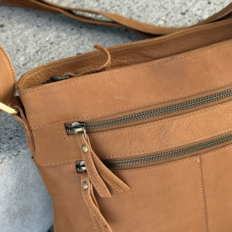 Tess crossbody taske - Blød kalveskind - cognac - dame - Treats - Freja skind