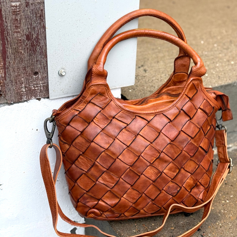Fairfield crossbody taske - håndtaske - Cognac bøffelskind - Montana - Freja skind