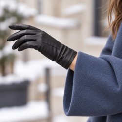 Elina dame skindhandske i sort skind med foer af cashmere