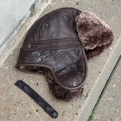 Brun shearling hat - Bertil fra Freja skind - Ægte rulams hue - meget varm