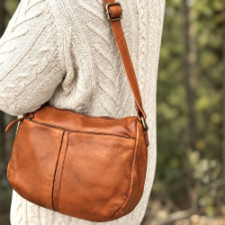 Cognac farve Moseby crossbody taske i skind - Montana