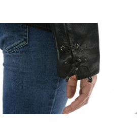 Sort dame skindjakke i handskeskind og ruskind