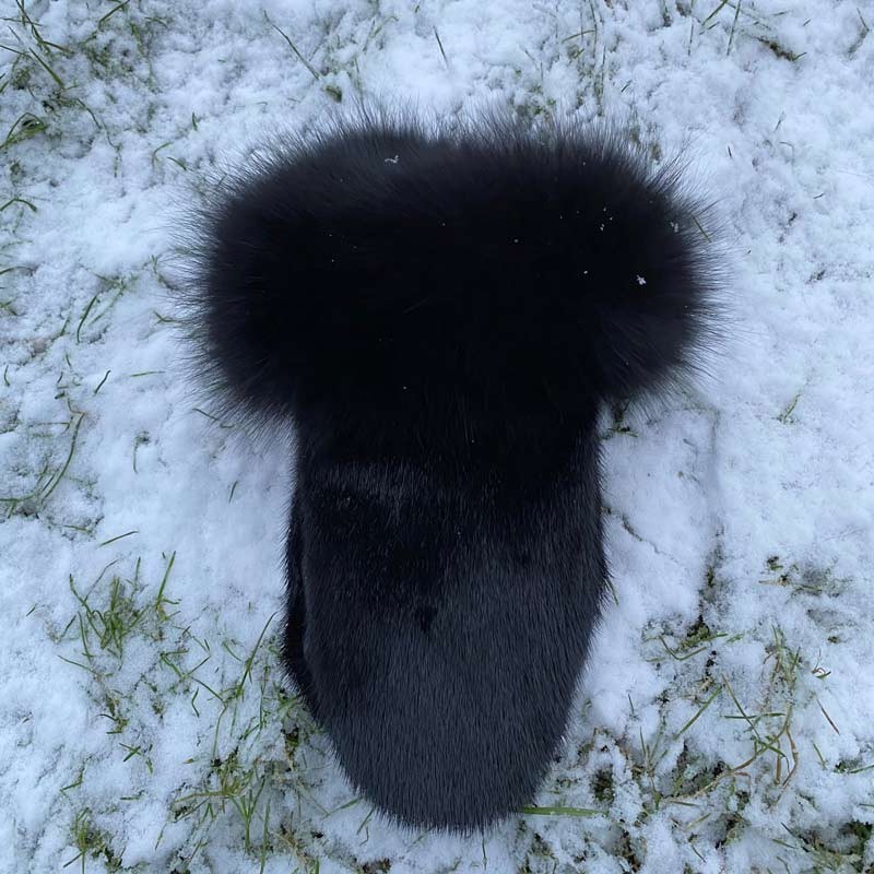 Svarta Sälskinnshandskar - Grönländsk säl - Fårskinnsfoder - Kant med blåräv