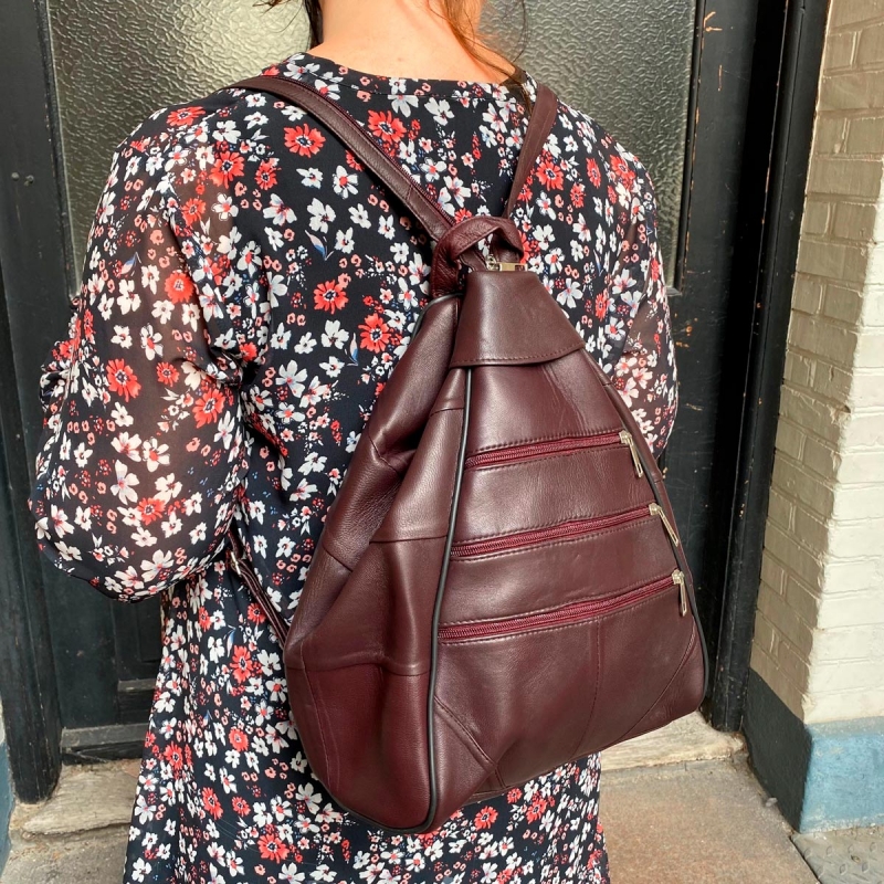 Rygsæk i bordeaux skind - skindrygsæk - Freja skind