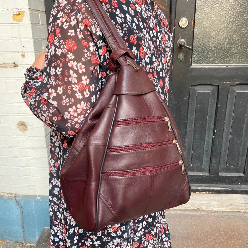 Rygsæk i bordeaux skind - skindrygsæk - Freja skind