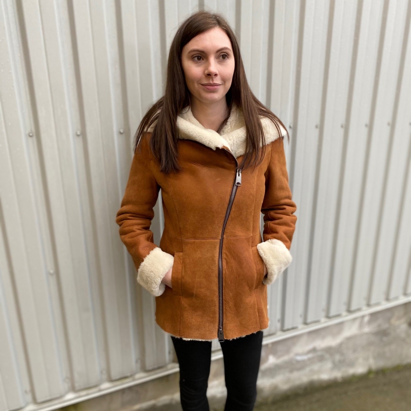 Lea fårskinnsjacka - Cognac - Skräddarsydd - Dam - Freja Skind