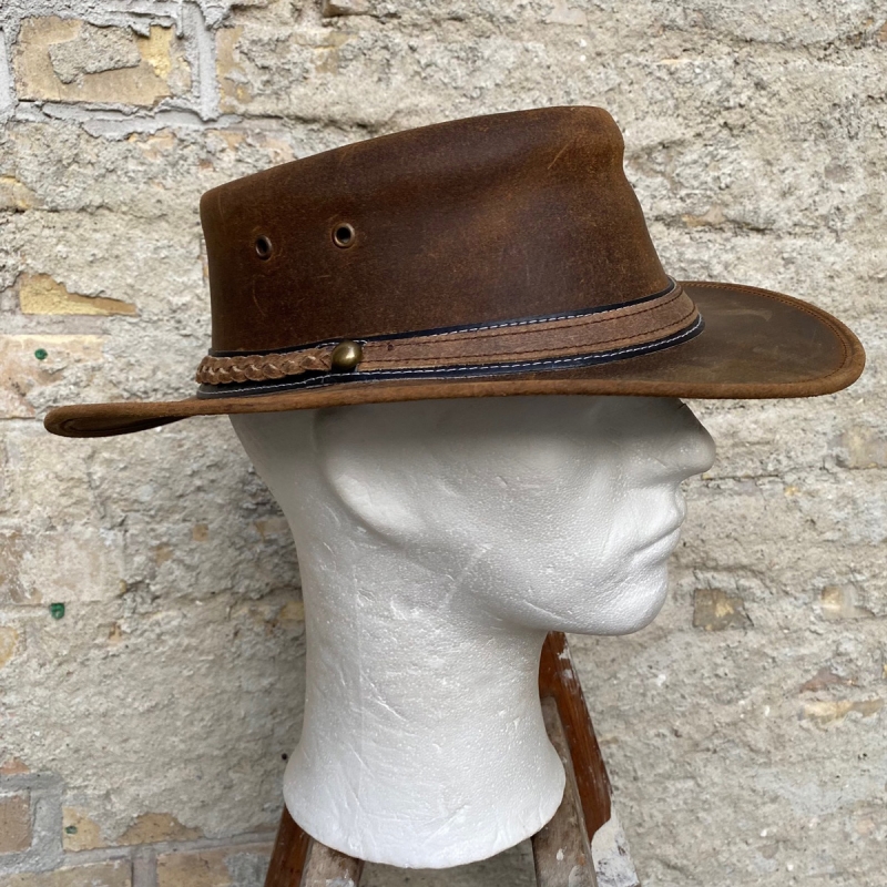 Irving cowboyhatt i kraftigt brunt läder - Perfekt för uteliv